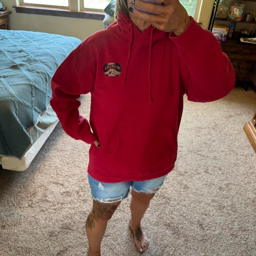 Red Hiawatha Hoodie Size L